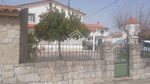 Moradia T5 para Venda em Zebreira e Segura