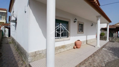 Moradia T5 para Venda em Zebreira e Segura