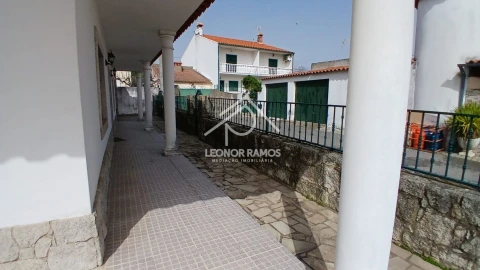 Moradia T5 para Venda em Zebreira e Segura