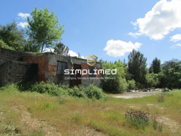 Terreno para Venda em Teixoso e Sarzedo