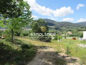 Terreno para Venda em Teixoso e Sarzedo