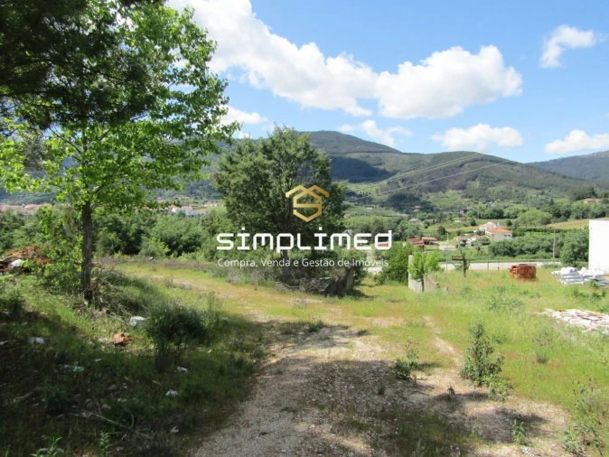 Terreno para Venda em Teixoso e Sarzedo Foto 16