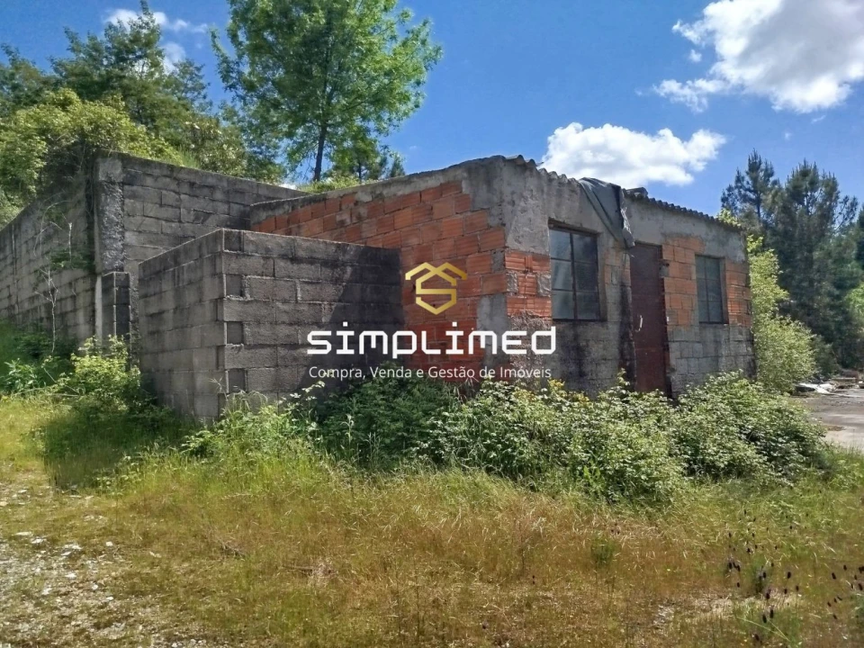 Terreno para Venda em Teixoso e Sarzedo Foto 13