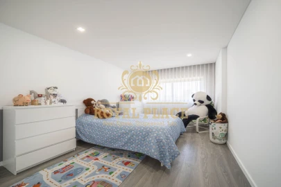 Apartamento T3 para Venda em São João de Ver