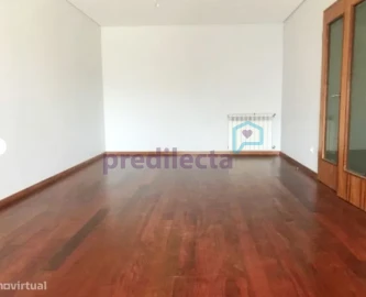Apartamento T2 para Venda em Paranhos