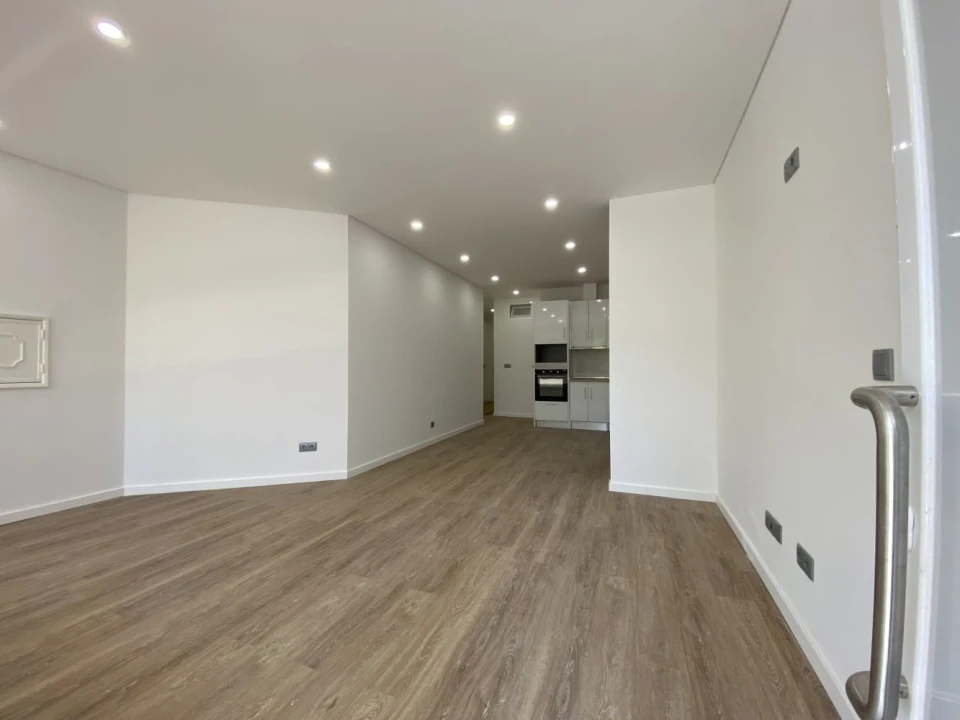 Apartamento T2 para Venda em Queluz e Belas Foto 11