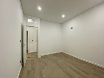 Apartamento T2 para Venda em Queluz e Belas