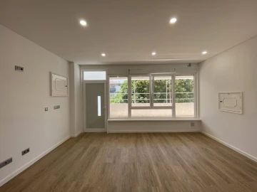 Apartamento T2 para Venda em Queluz e Belas