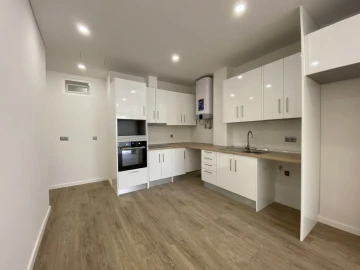 Apartamento T2 para Venda em Queluz e Belas