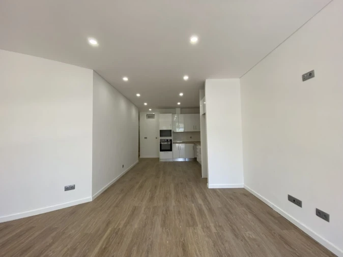 Apartamento T2 para Venda em Queluz e Belas Foto 13