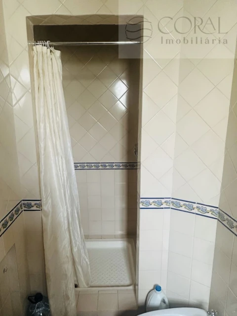 Quinta T0 para Venda em Salir