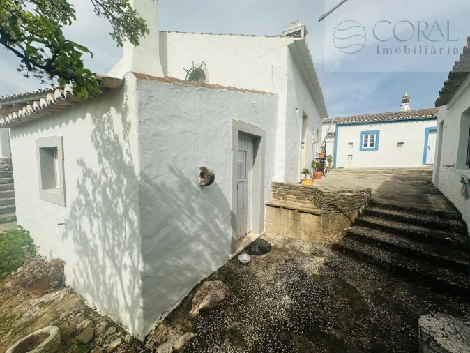 Quinta T0 para Venda em Salir Foto 4