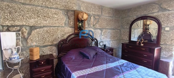 Quinta T2 para Venda em Resende