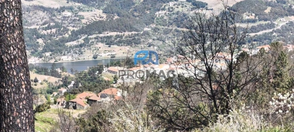 Quinta T2 para Venda em Resende