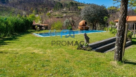 Quinta T2 para Venda em Resende