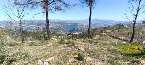 Quinta T2 para Venda em Resende