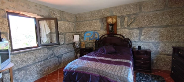 Quinta T2 para Venda em Resende