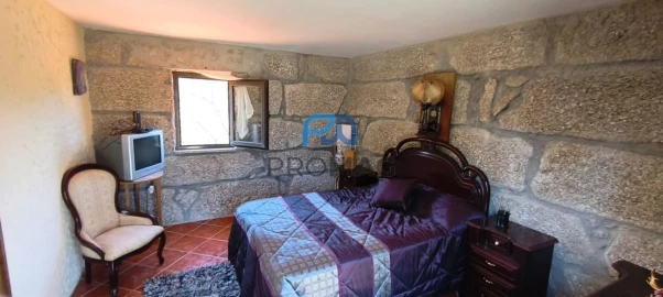 Quinta T2 para Venda em Resende