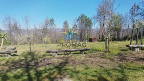 Quinta T2 para Venda em Resende