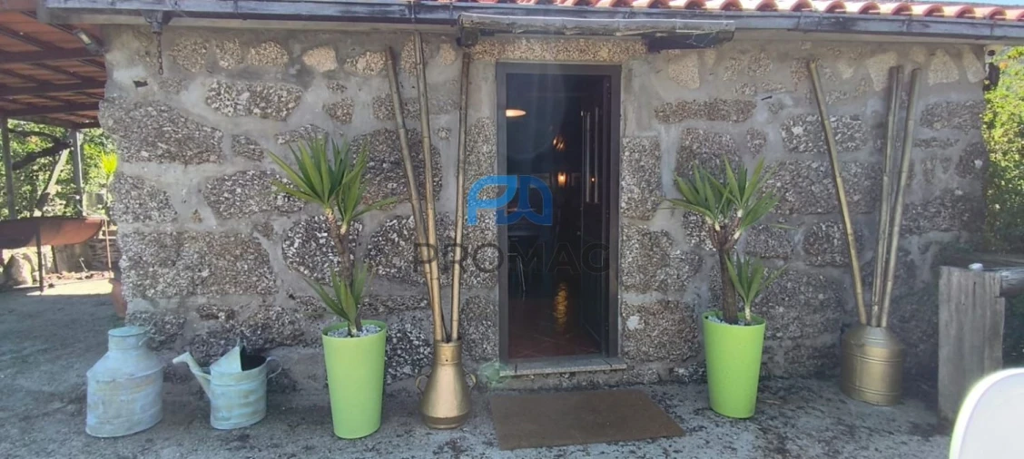 Quinta T2 para Venda em Resende Foto 15