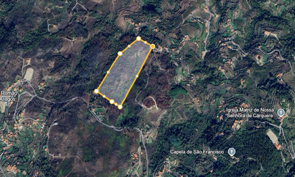 Quinta T2 para Venda em Resende Foto 60