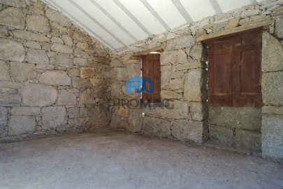 Quinta T0 para Venda em Barro