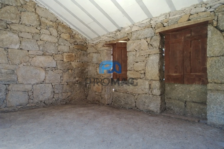 Quinta T0 para Venda em Barro Foto 25