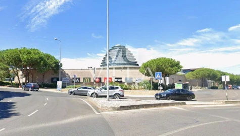 Apartamento T3 para Venda em Laranjeiro e Feijó