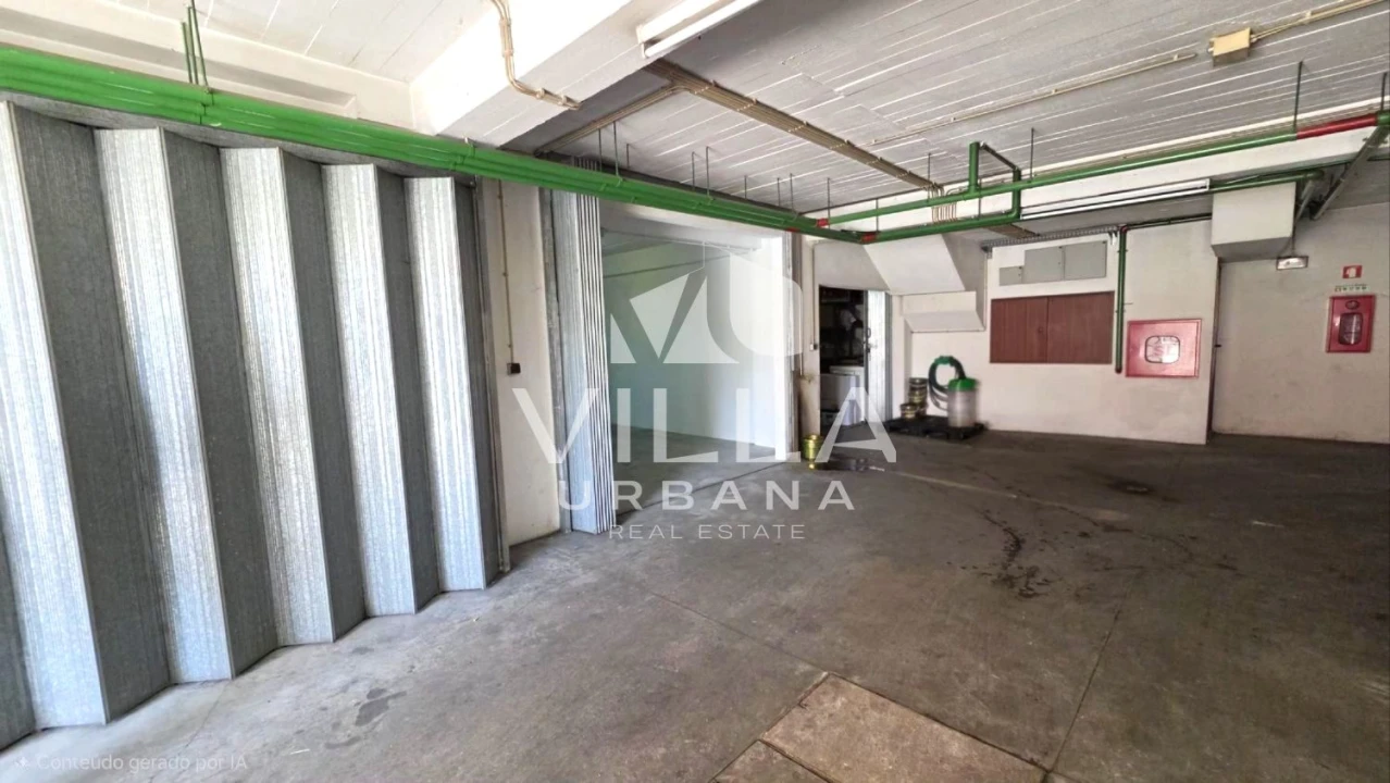 Garagem para Venda em Laranjeiro e Feijó Foto 9