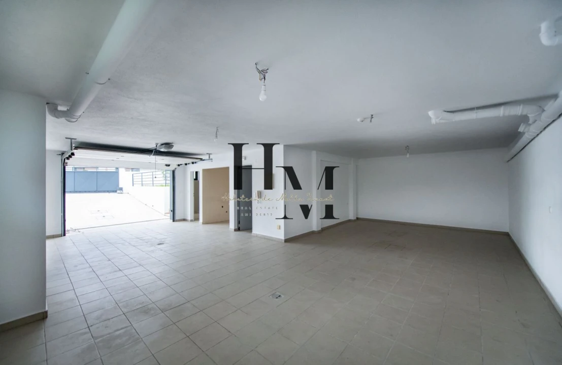 Moradia T5 para Venda em Laranjeiro e Feijó Foto 24