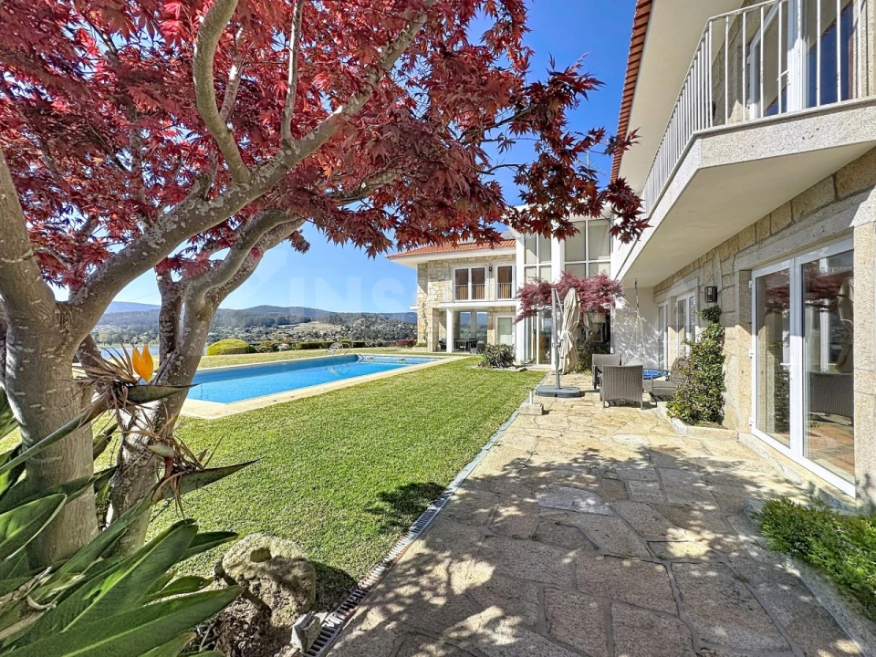 Moradia T7 para Venda em Gondarem Foto 63