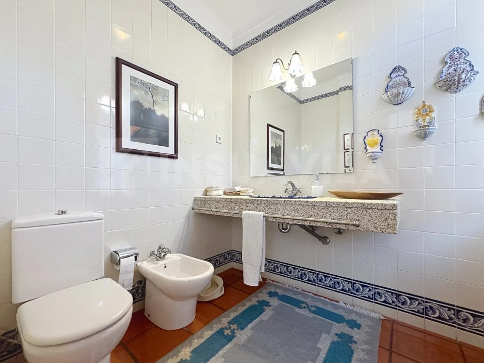 Moradia T7 para Venda em Gondarem Foto 30