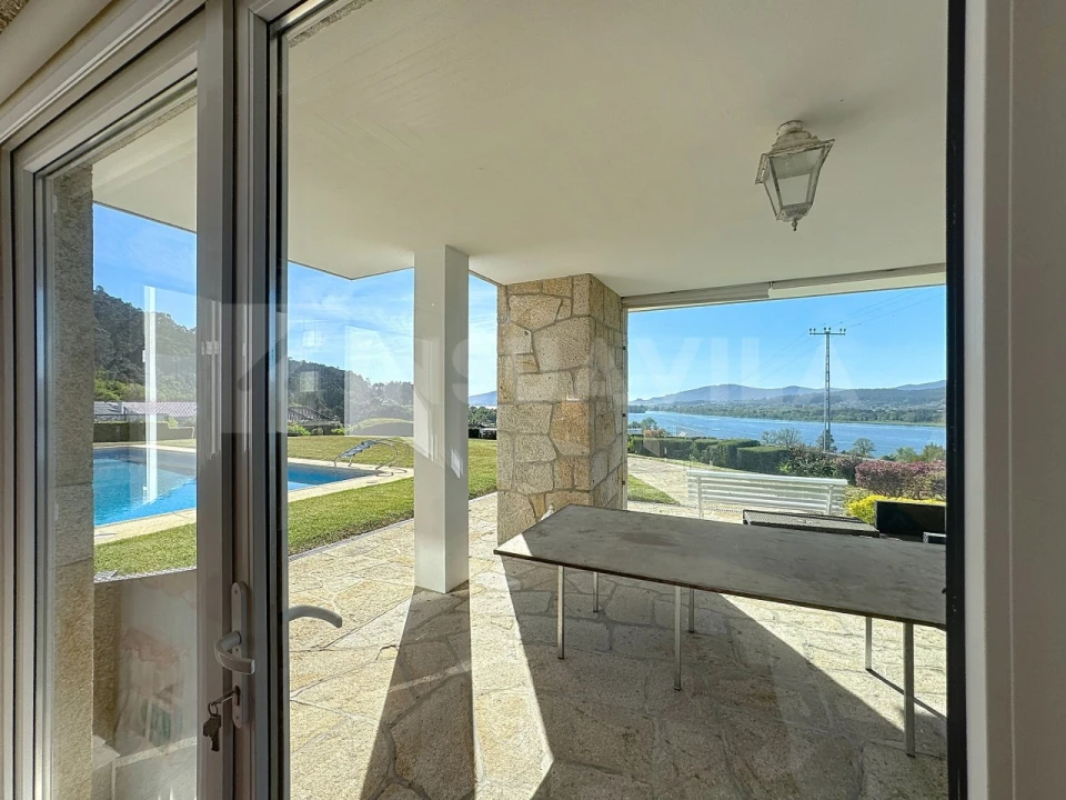 Moradia T7 para Venda em Gondarem Foto 29