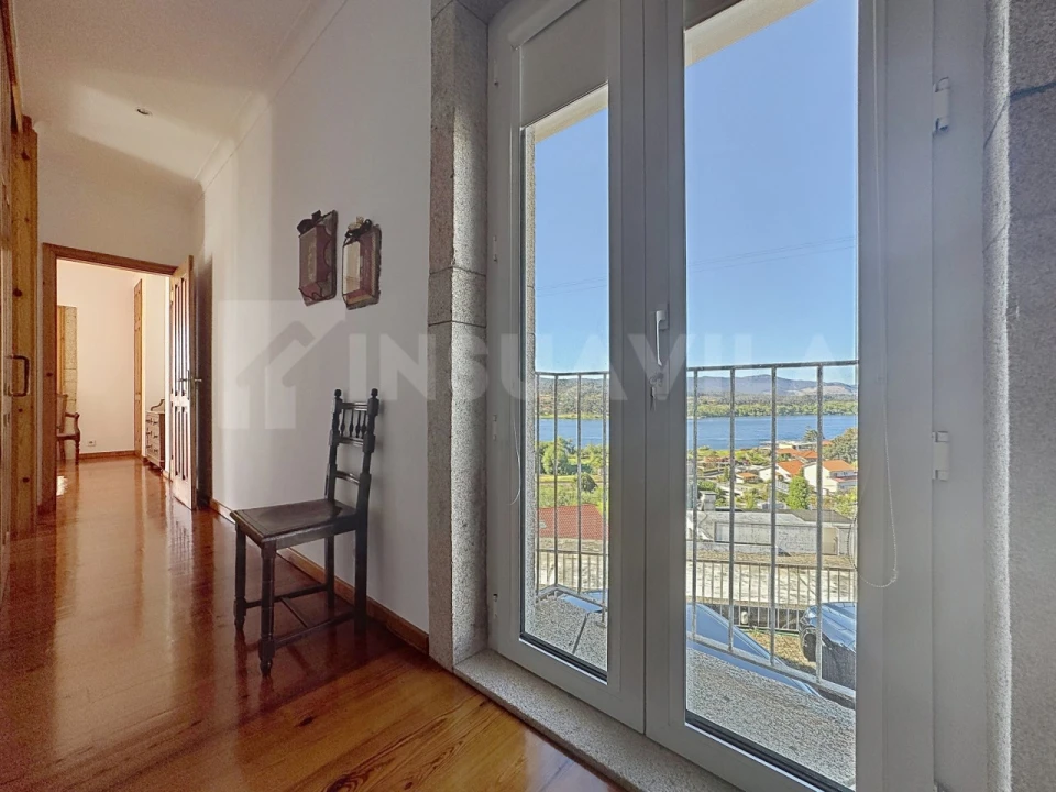 Moradia T7 para Venda em Gondarem Foto 38