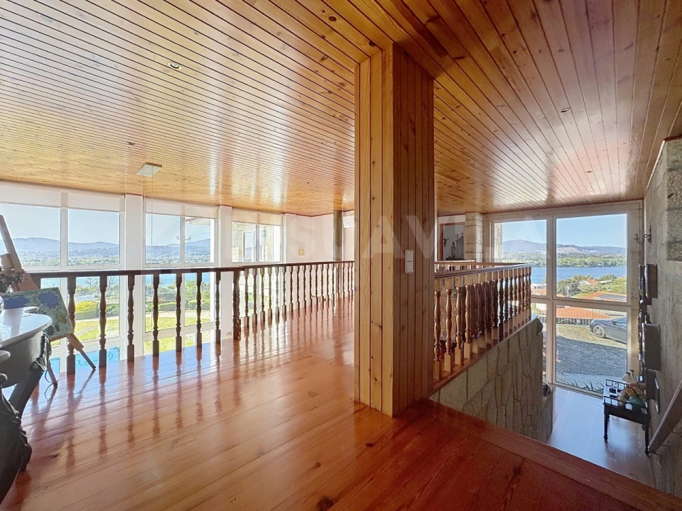 Moradia T7 para Venda em Gondarem Foto 34