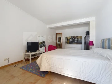 Moradia T7 para Venda em Gondarem