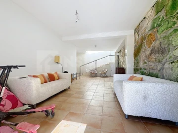 Moradia T7 para Venda em Gondarem