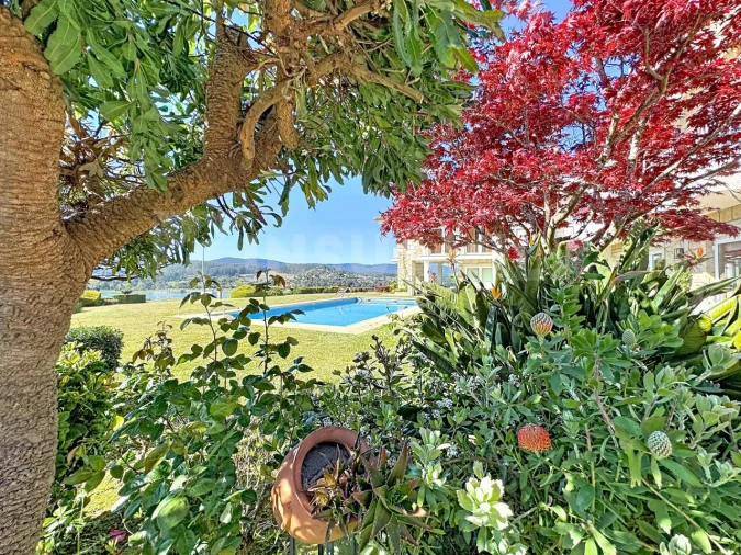 Moradia T7 para Venda em Gondarem Foto 66