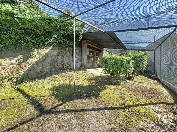 Moradia T7 para Venda em Gondarem Foto 73