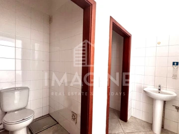 Loja para Arrendamento em União das Freguesias de Setúbal