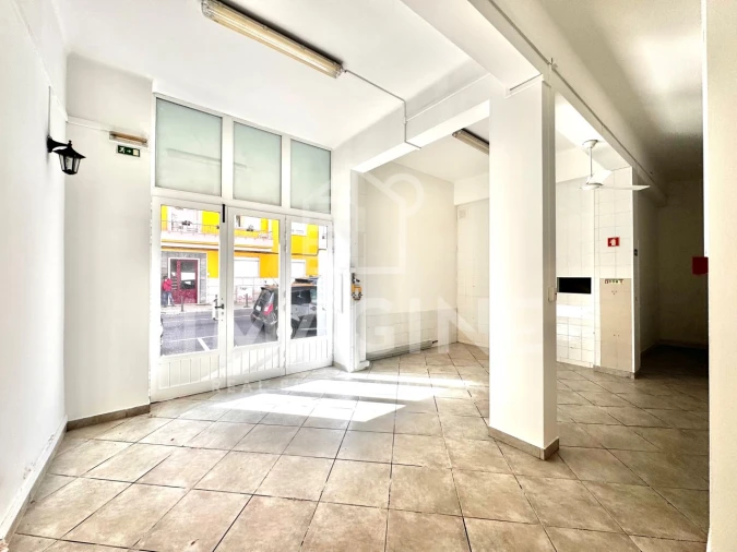 Loja para Arrendamento em União das Freguesias de Setúbal Foto 7
