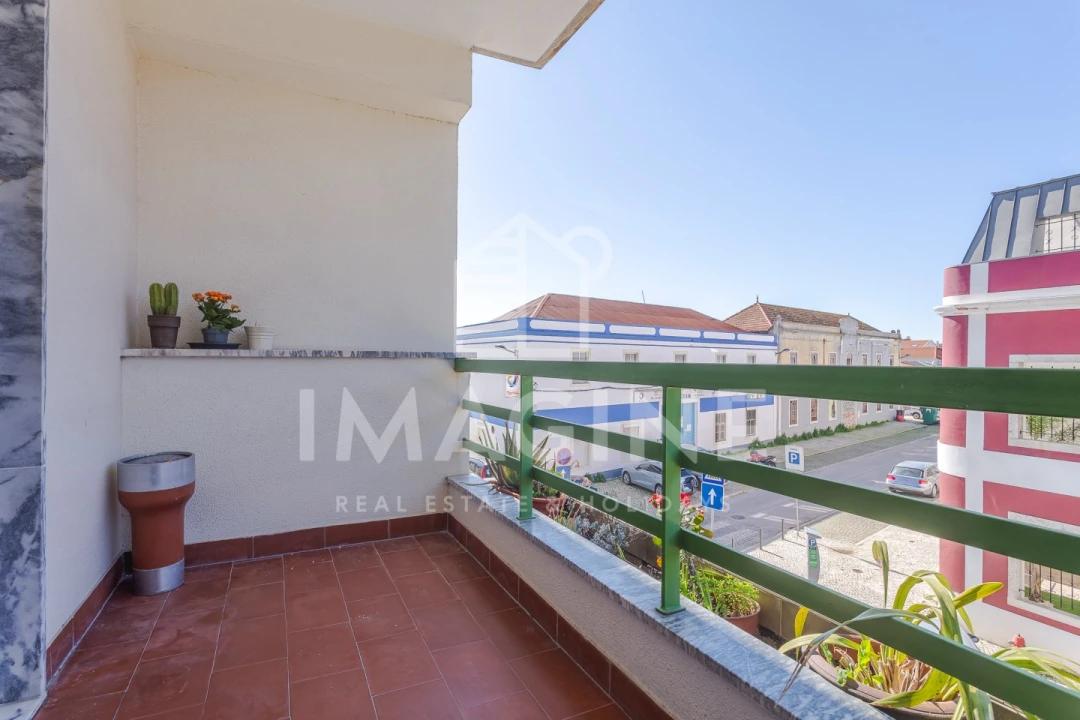 Apartamento T3 para Venda em União das Freguesias de Setúbal Foto 3