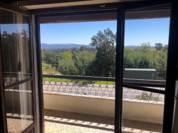 Moradia T3 para Venda em Figueiró dos Vinhos e Bairradas