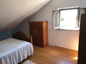 Moradia T3 para Venda em Figueiró dos Vinhos e Bairradas