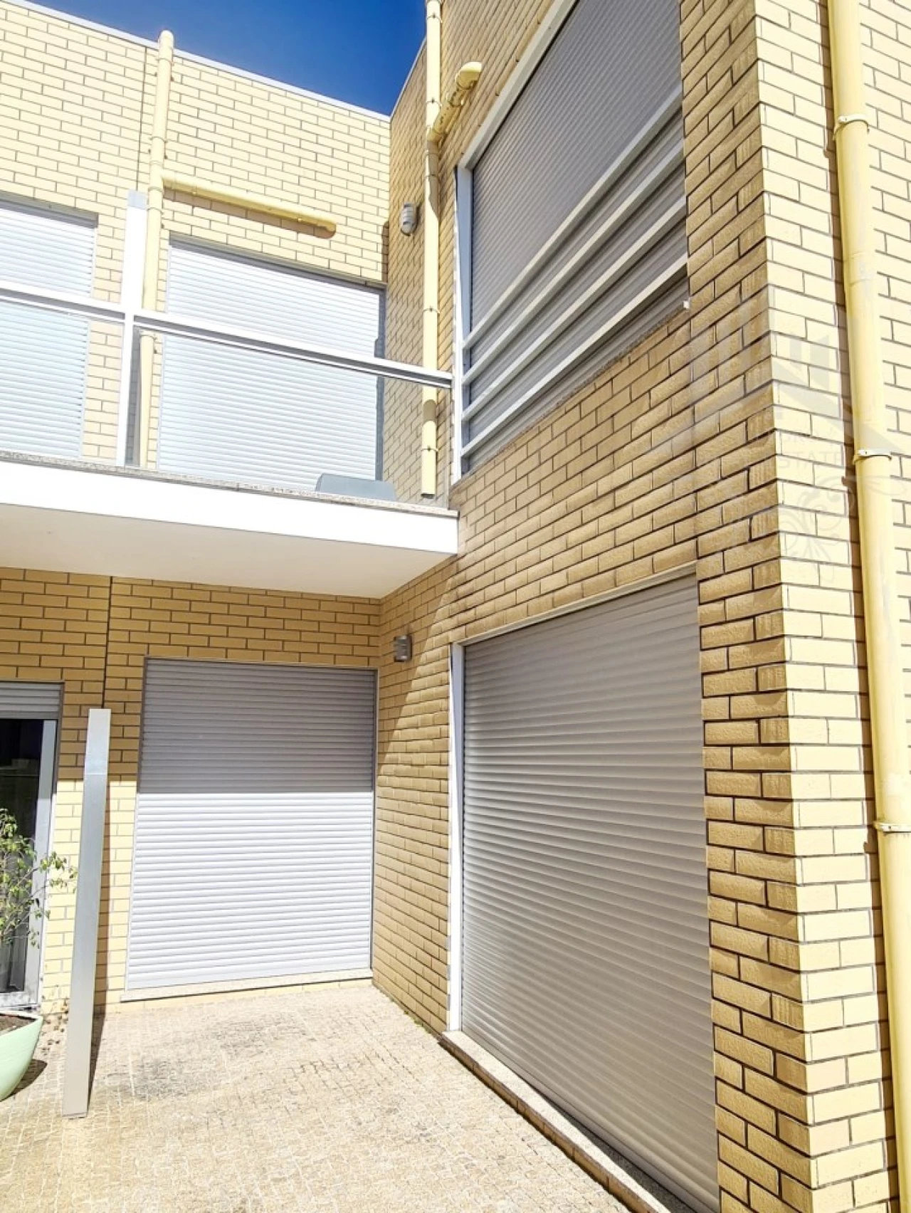 Moradia T4 para Venda em Serzedo e Perosinho Foto 3