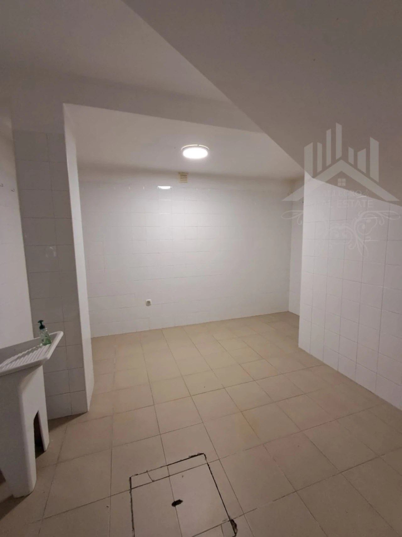 Moradia T4 para Venda em Serzedo e Perosinho Foto 50