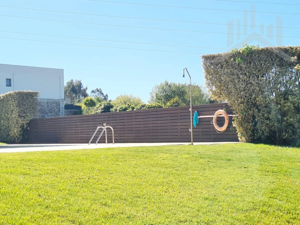 Moradia T4 para Venda em Serzedo e Perosinho Foto 68