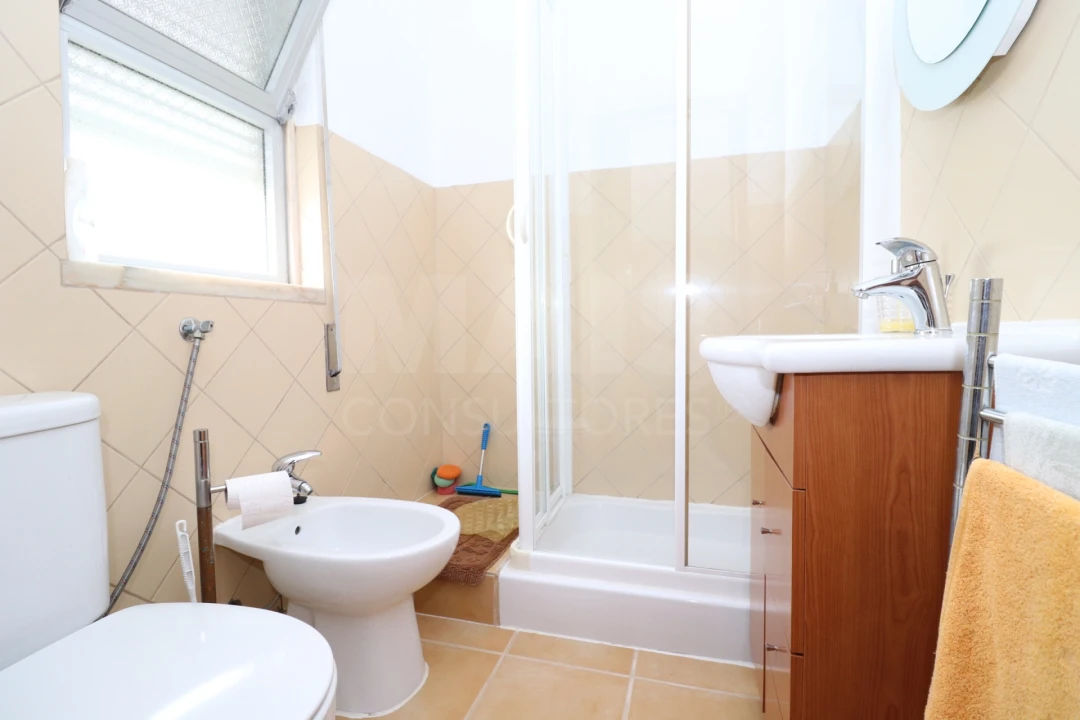 Moradia T3 para Venda em Biscainho Foto 12