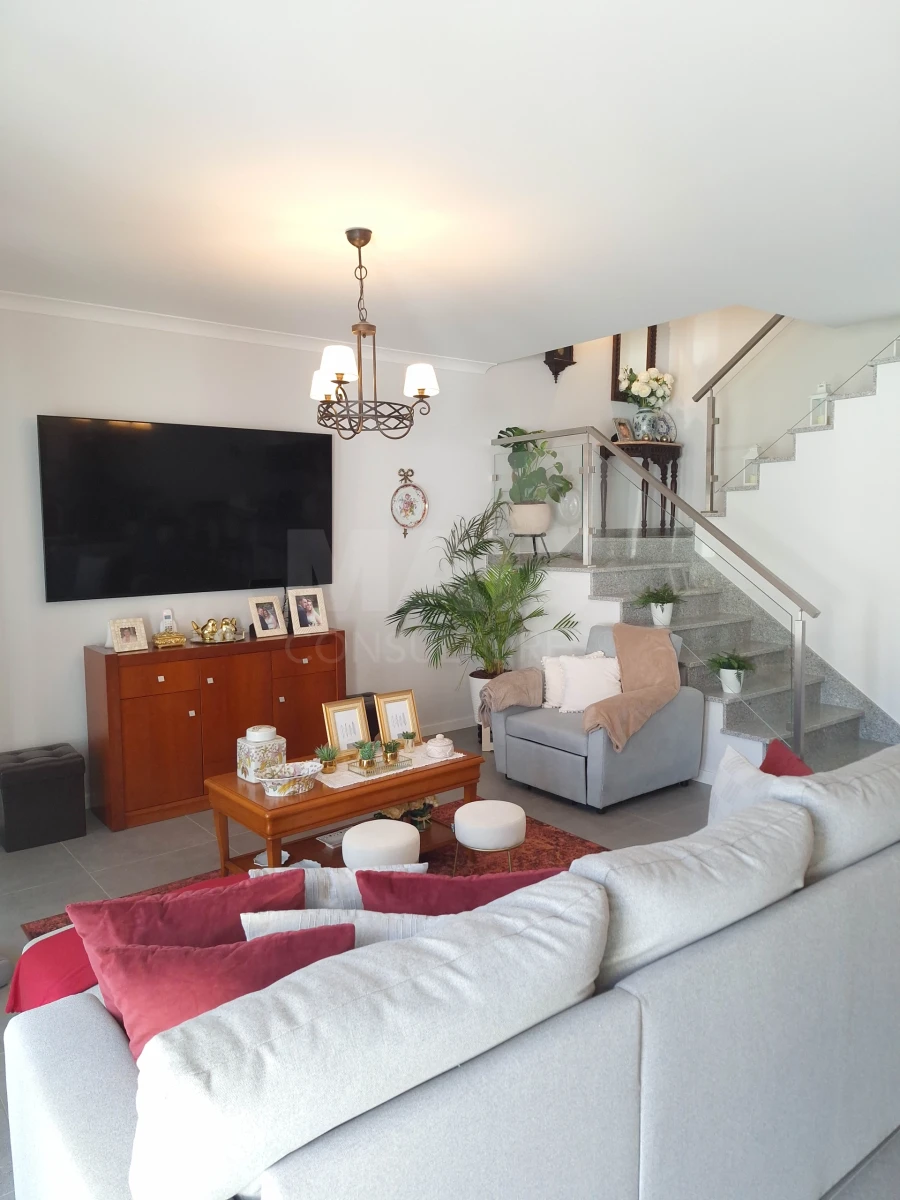 Moradia T3 para Venda em Salvaterra de Magos e Foros de Salvaterra Foto 2