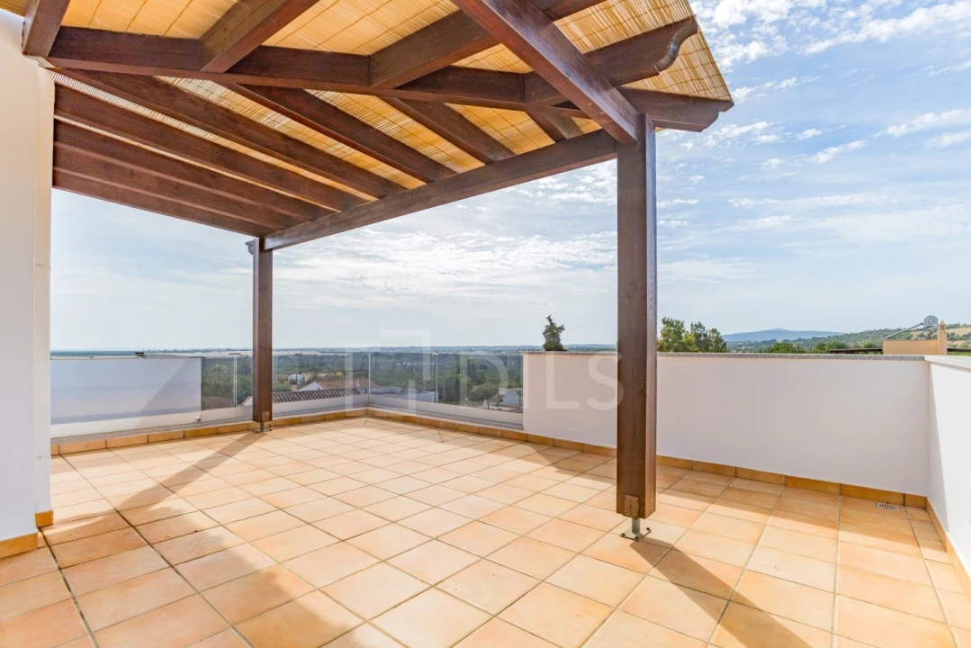 Moradia T3 para Venda em Luz de Tavira e Santo Estêvão Foto 1